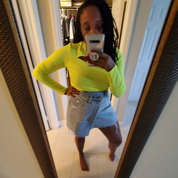 Asymmetrical High Waist Denim Skirt - Picture 5 of 5